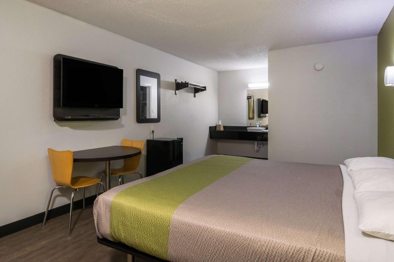 Motel 6 Irving - Loop 12 Dış mekan fotoğraf
