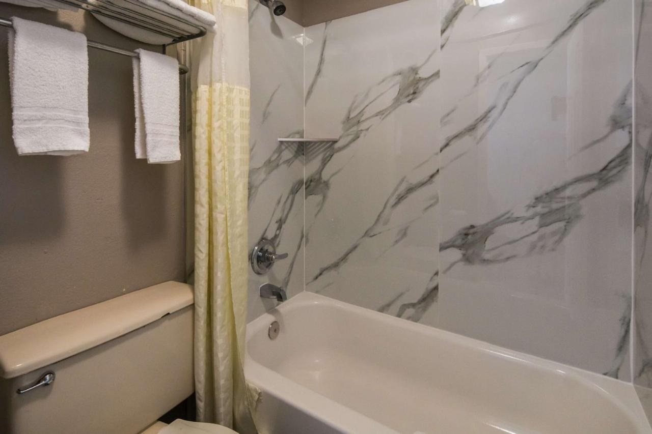 Motel 6 Irving - Loop 12 Dış mekan fotoğraf